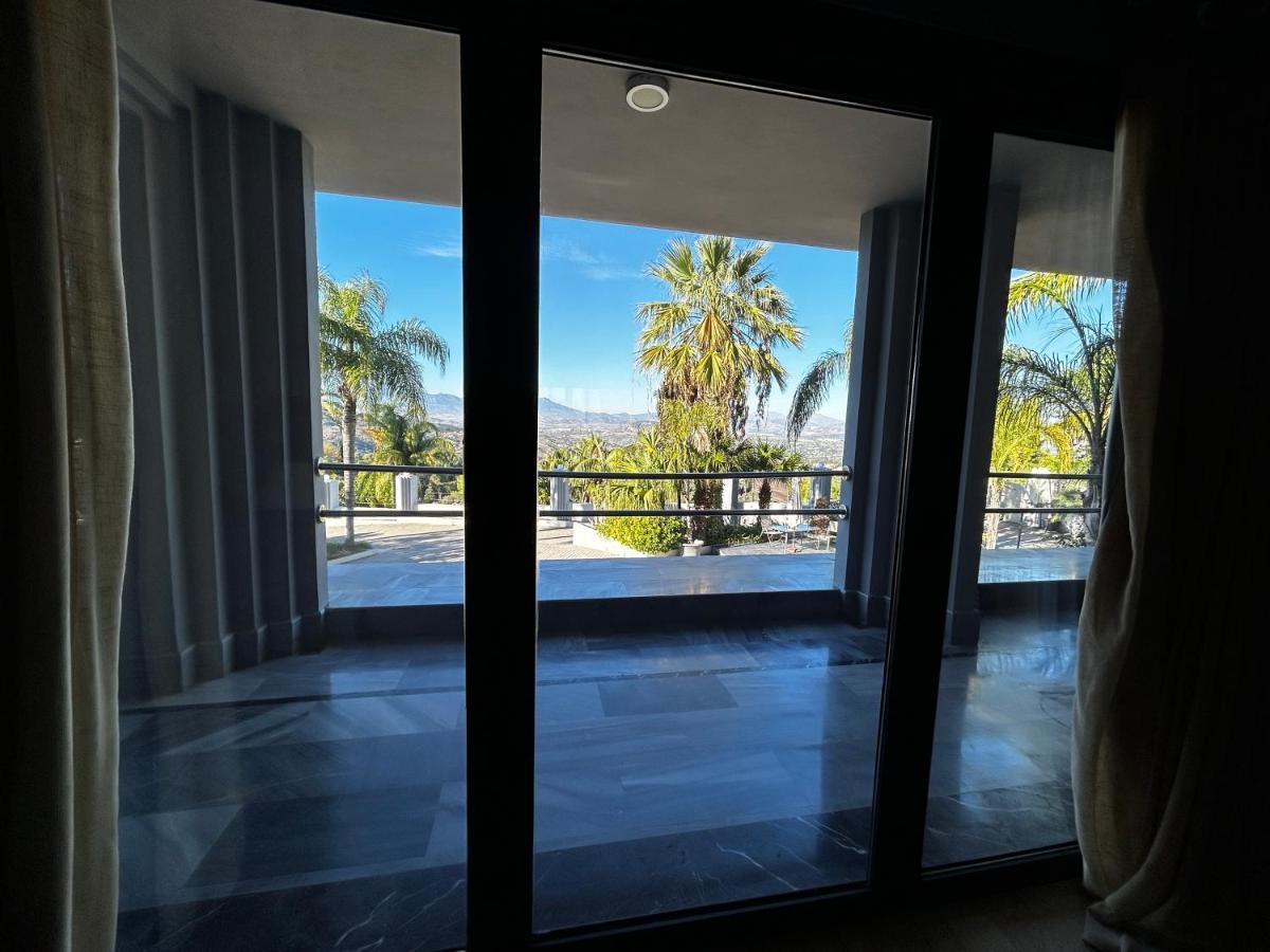 Villa La Paz En Alhaurin El Grande, Malaga Esterno foto