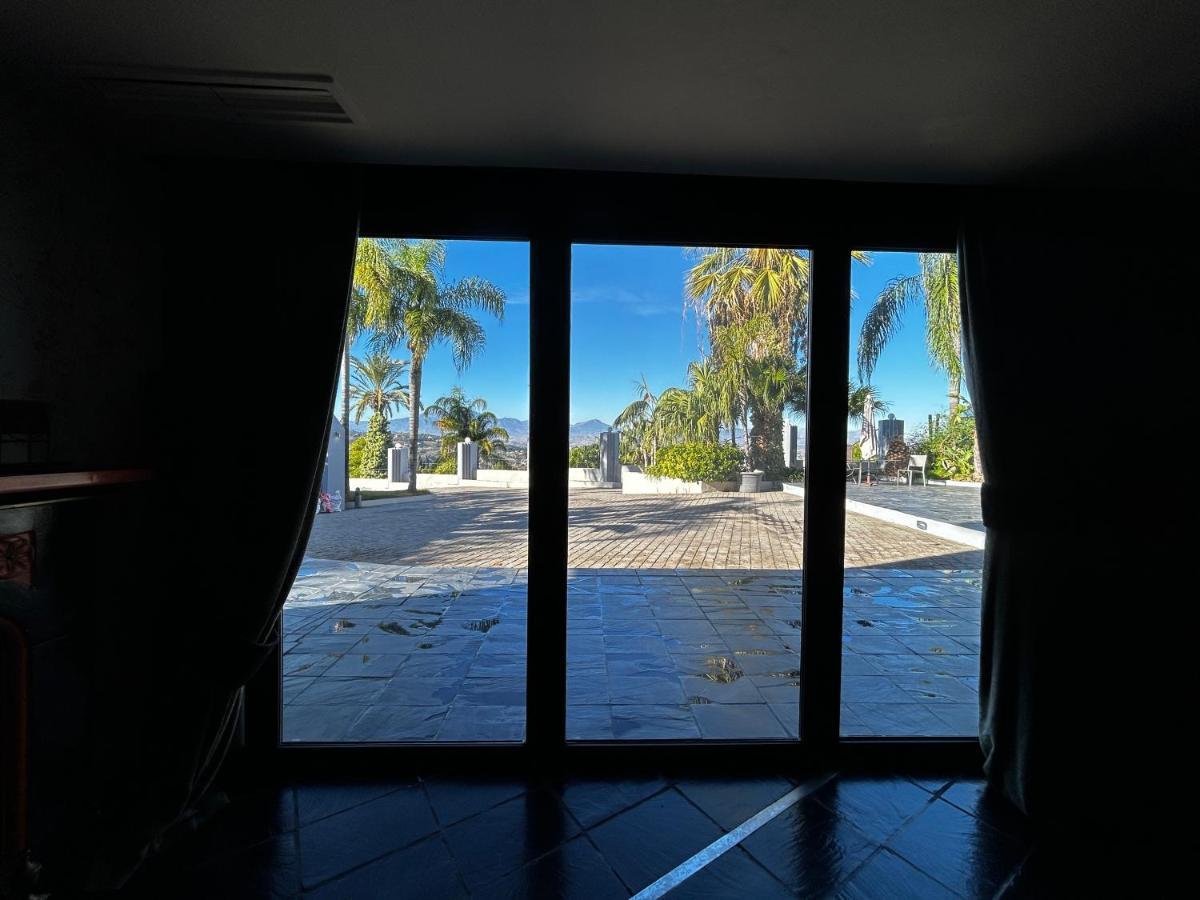 Villa La Paz En Alhaurin El Grande, Malaga Esterno foto