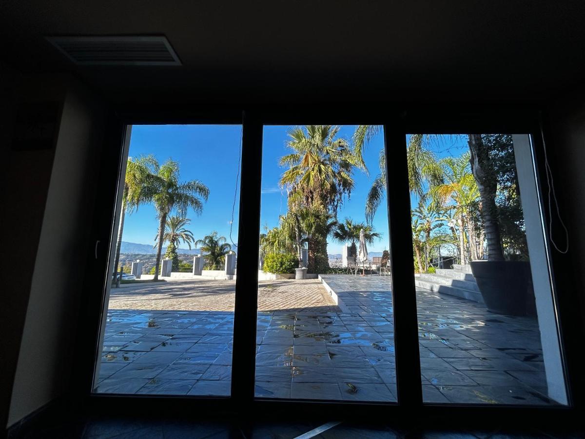 Villa La Paz En Alhaurin El Grande, Malaga Esterno foto